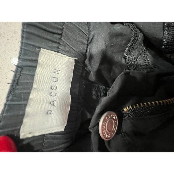 PAC SUN LOW RISE PUDDLE CARGO PANTS BLACK WOMENS SMALL - Picture 3 of 4